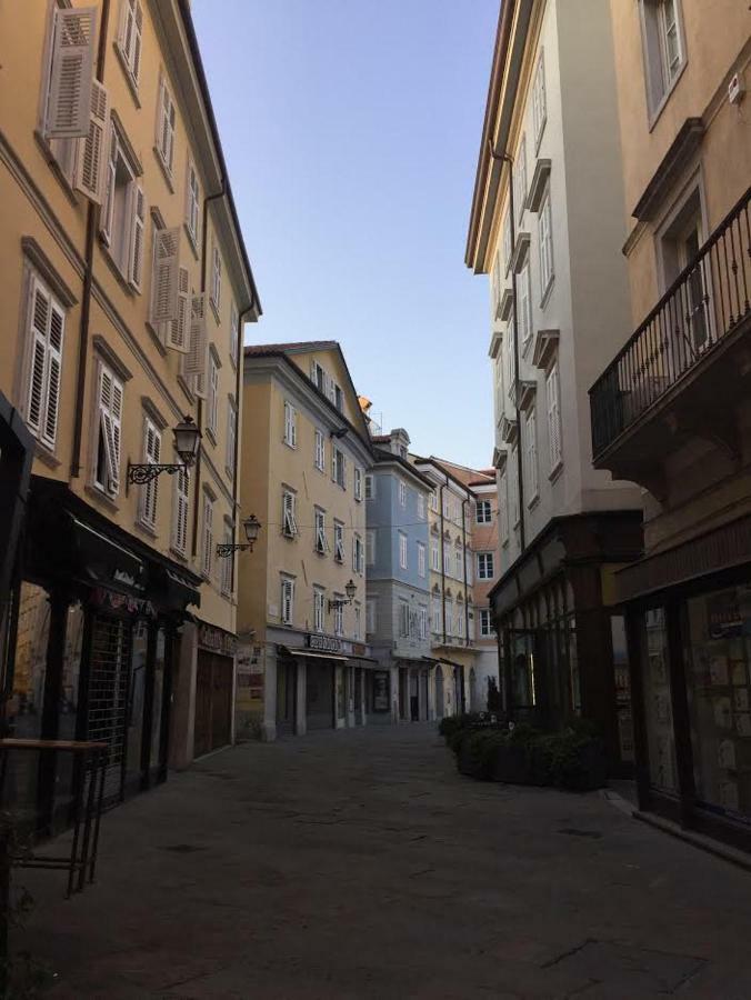 Apartamento La Porta Bianca Trieste Exterior foto